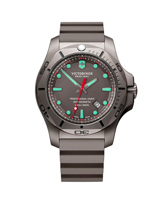 Часы Victorinox Swiss Army I.N.O.X. Pro Diver Ti 241810